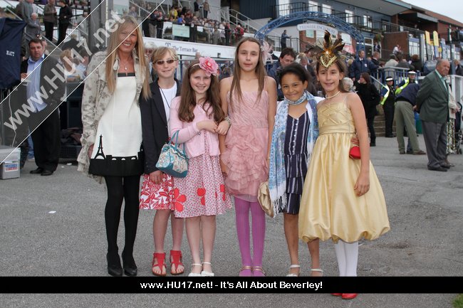 Amanda Price Celebrates Her 43r...