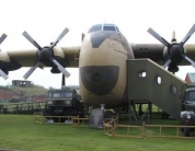 beverley-plane-076