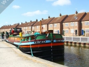 BÃ¼rgermeister Cruises Down Beverley Beck in Style