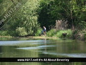 BÃ¼rgermeister Cruises Down Beverley Beck in Style