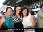 Friday Night @ Beverley Races