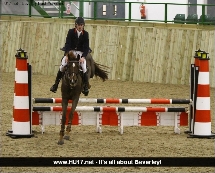 Senior British Novice 1st Round from Burton College