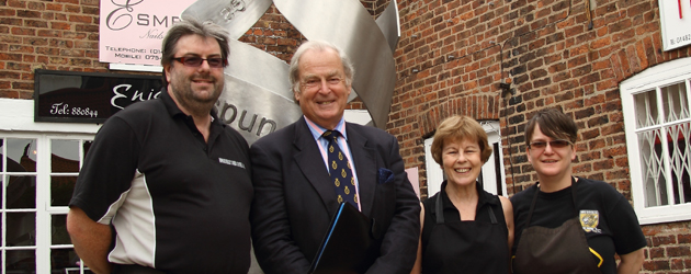 Businesses Look Forward to Town Trail Boost Traders in Beverley’s Swaby’s Yard believe the installation of the latest piece of art in Beverley’s Medieval Guilds...