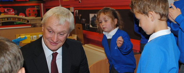 MP Congratulates Pupils and Staff at School Beverley and Holderness MP, Graham Stuart, met staff and pupils at Riston C of E Primary School to...