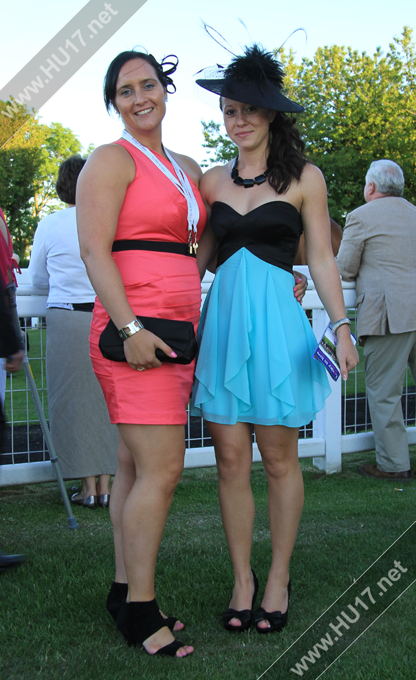 Beverley Racecourse Lucky in Love 325