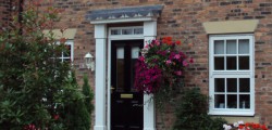 To Let:2 Bedroom House, Beckside Area Beautifully presented 2 bedroom end town house. Absolutely lovely property in a very popular location....