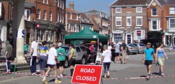 The heat on Sunday didn’t stop runners posting some very fast times through the streets...