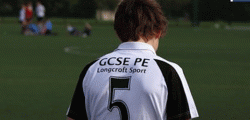Longcroft Students Are In A League Of Their Own For a second year, Year 11 students at Longcroft School have been working with Hull FC towards a nationally-recognised sports qualification that puts them into a league of their own.