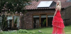 Prom Fayre At The Barn House Walkington The Barn House in Walkington is holding East Yorkshire’s first ‘PROM FAYRE’ on Sunday 13 May from 12:00pm til 4:00pm. Mums, daughters and friends are invited to try out everything a girl needs to prepare for prom night 2012.