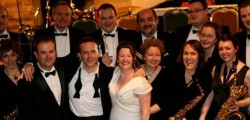 The Mayor of Beverley, Cllr Peter Astell will be holding a Queen’s Diamond Jubilee Ball on the 27th April 2012 to celebrate the Queen’s reign on the throne for 60 years.
