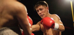 Zak Collins Does The Business At The Bonus Arena St Paul's Amateur Boxing Academy Zak Collins put in a comanding performance against to claim victory over vastly experienced Sid Razak at the Bonus Arena, Hull.