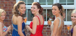 Eleanor Dobson was joined by friends at her home in Lecconfield ahead of their school prom. All the girls, Danielle Haywood, Sophie Haywood, Ellie Newman and Ashlee Matthews are pupils at