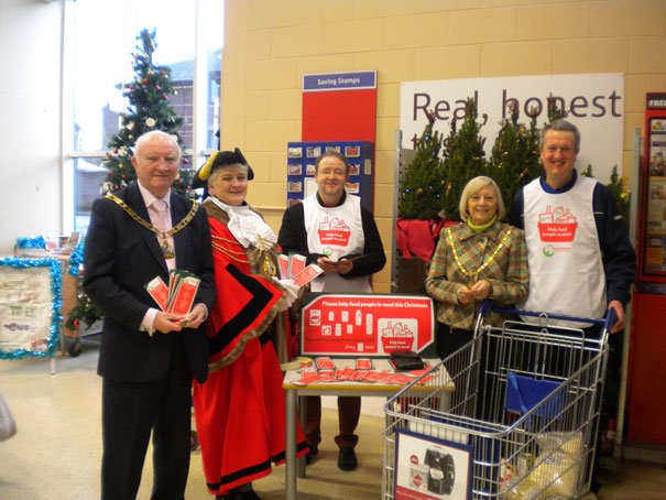 TESCO CUSTOMERS BUY £1630 WORTH OF FOOD TO HELP FEED PEOPLE IN NEED