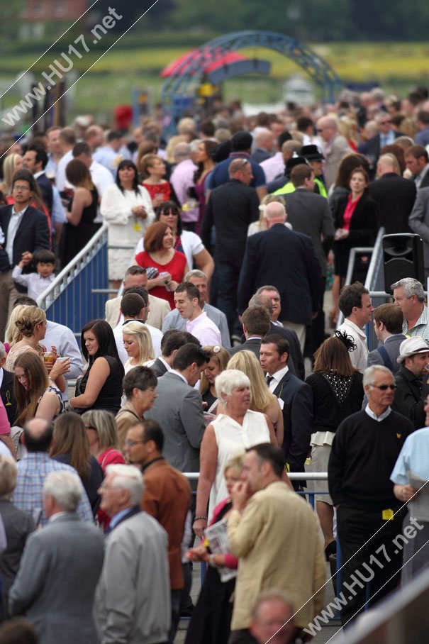 Prepare Yourself For A Scorching Weekend Of Racing At Beverley Racecourse