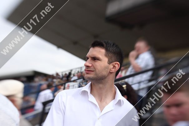 Sunday Best @ Beverley Races
