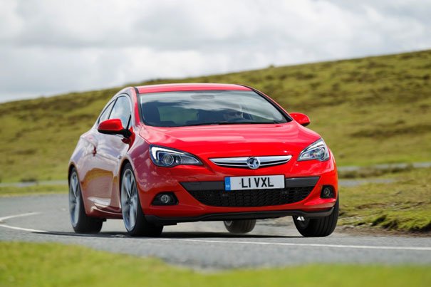Are We Nearly There Yet? Intelligent Entertainment Can Break Car Boredom