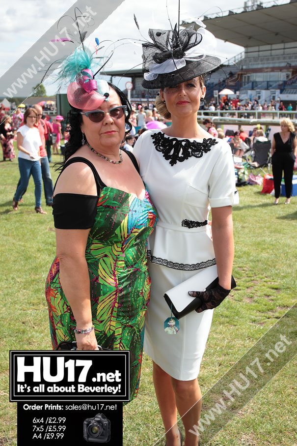 BEVERLEY RACES LADIES DAY :  Julie Short Wins Best Dressed