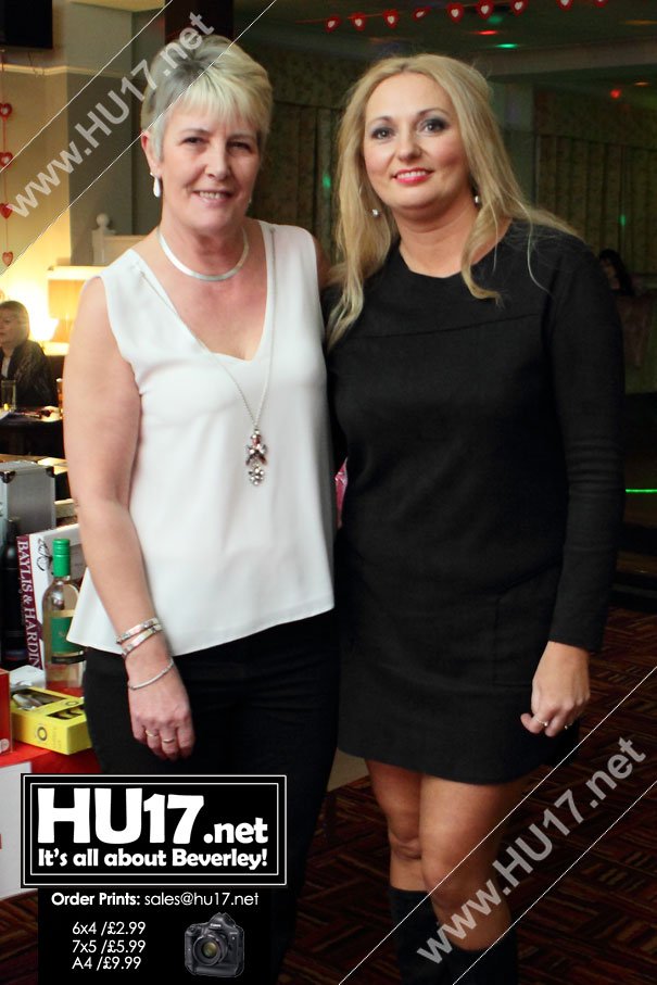 OUT & ABOUT : Defibrillator Fund Raiser @ The Humbler Keel