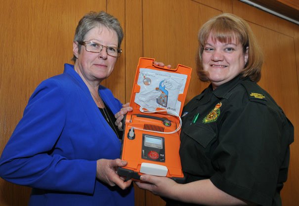 Council's Local Grants Fund Supports Community Public Access Defibrillators