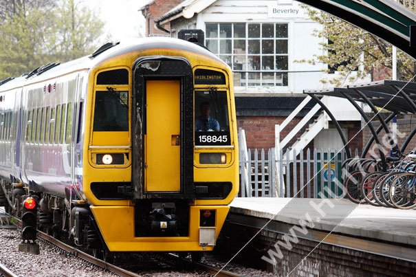 Young People Say They Are Getting a 'Raw Deal' On Public Transport Fares