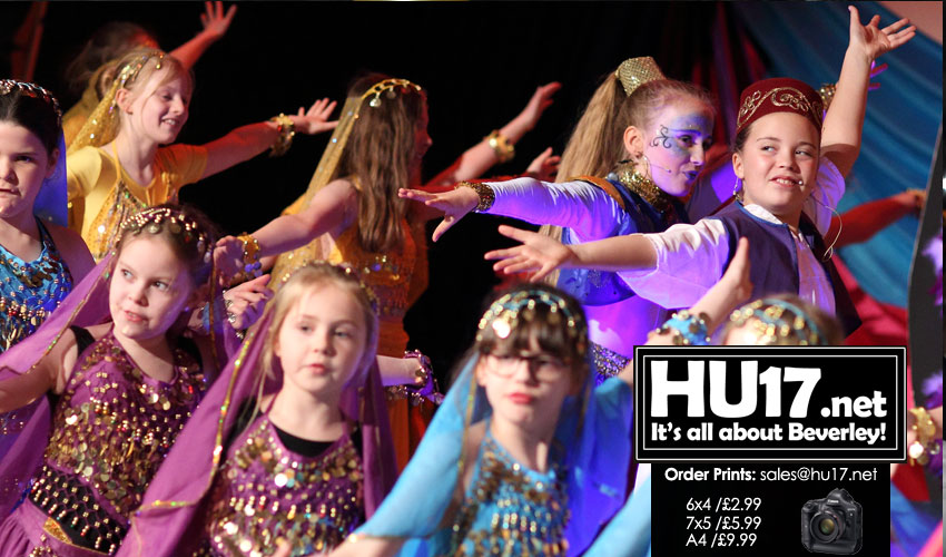 GALLERY : Beverley Minster Primary School - Aladdin The Rehearsal