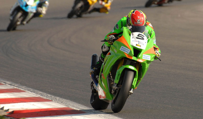 Westmoreland Completes Superbike Championship At Brands Hatch