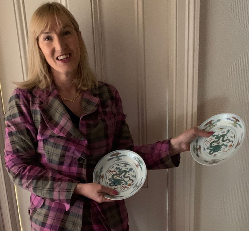 Yongzheng Dishes Discovered In Yorkshire Fetch Over £140K At Auction