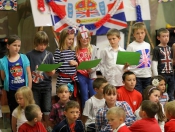 Queenâs Diamond Jubilee @ Swinemoor Primary School