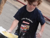 Fire Service Wash Motors To Raise Money For Charity