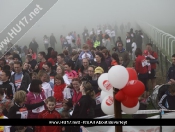 Hundreds Run A Mile For Sport Relief At Beverley Racecourse