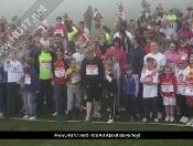 Hundreds Run A Mile For Sport Relief At Beverley Racecourse