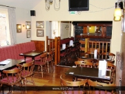 The Queens Head - Wednesday Market, Beverley, East Yorkshire, HU17 0DG - 01482 867363