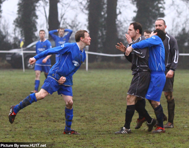 Mill Lane United Vs Park Athletic Handbags