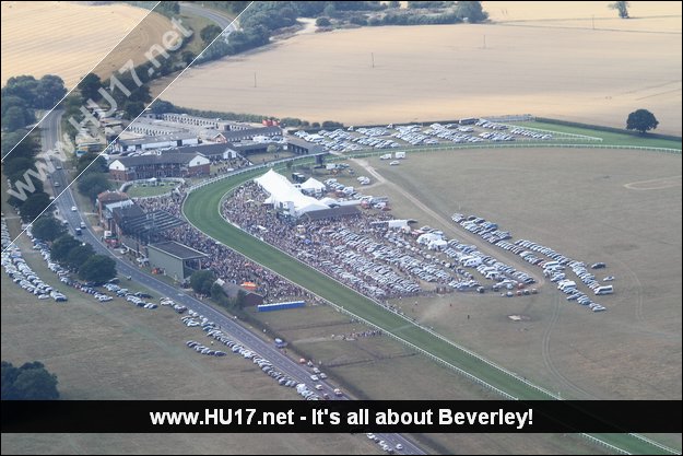 Ladies Day Beverley 127