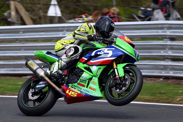 Technical Issues Hamper Usher At Oulton Park