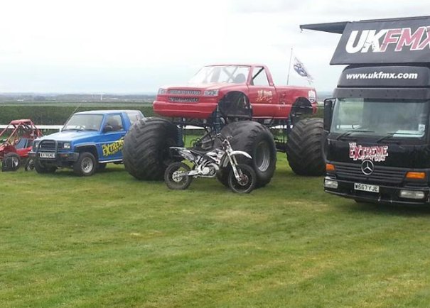 YOUR PICTURES: The Stunt Show @ Beverley Racecourse