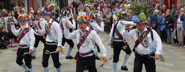 Beverley Folk Festival Collect Over £1000 In Donations