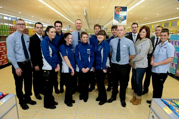 MAYOR MARKS OPENING OF ALDI’S STORE BEVERLEY