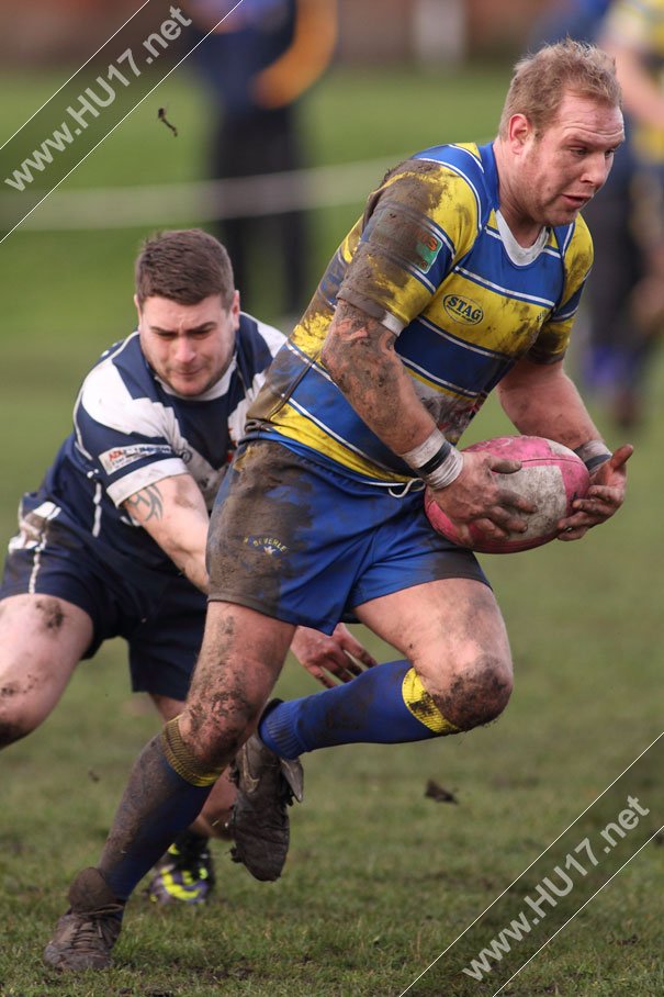 Blue & Golds Go On Scoring Spree At The Leisure Centre