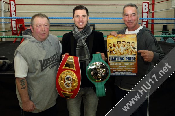 Packing A Punch : Tommy Coyle Visits New Boxing Club In Beverley