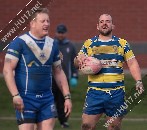 Blue & Golds Go Down Fighting To East Hull