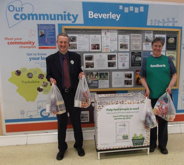 Supermarket Giant Gives Customers Chance To Support Foodbank