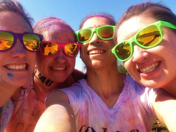 Local Business Gets Messy to Launch Colour Run