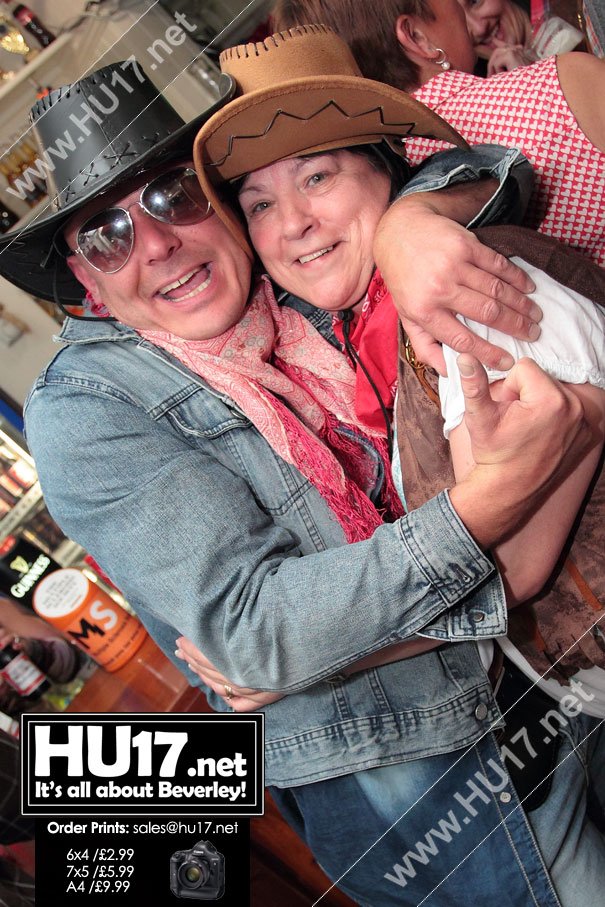 OUT & ABOUT: Cowboys & Indians @ The Moulders Arms