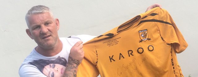 Play-off Final Shirt Worn By Dean Windass Up For Auction