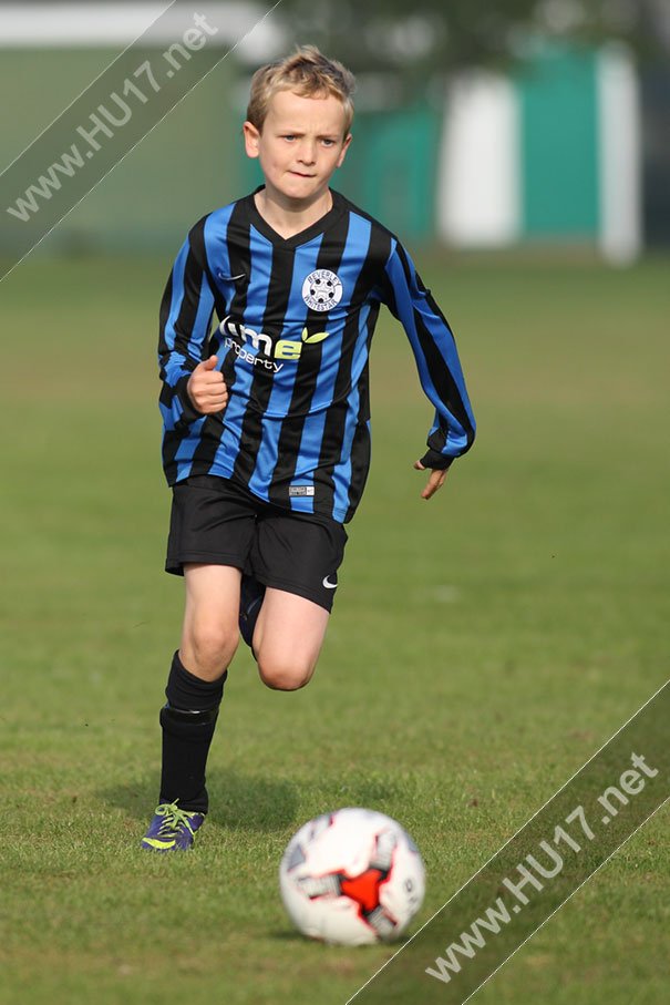 FOOTBALL : Beverley Whtiestar Vs Mill Lane United