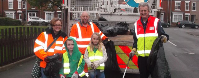 Litter Pick Held Tesco Hailed A Success