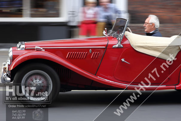 Massive Crowds Enjoy The Beverley Classic Car Show