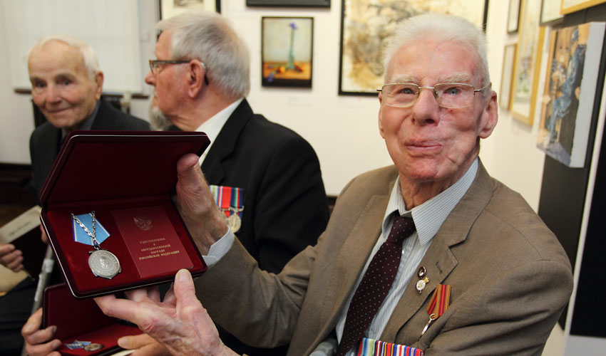 Russia Present Ushakov Medal To Arctic Convoy Heroes