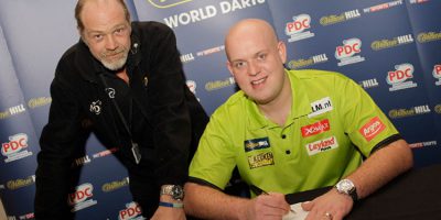 Michael Van Gerwen Signs For The Ship Inn Darts Team